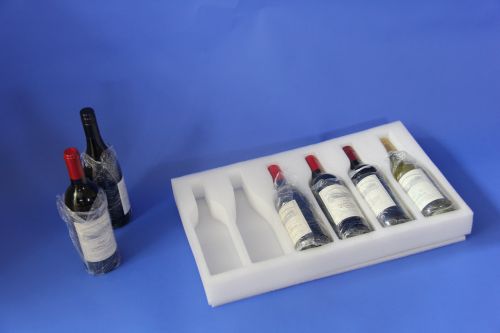 戶外用品包裝專(zhuān)用EPE珍珠棉內(nèi)襯：防潮/耐候/抗撕裂的適配方案