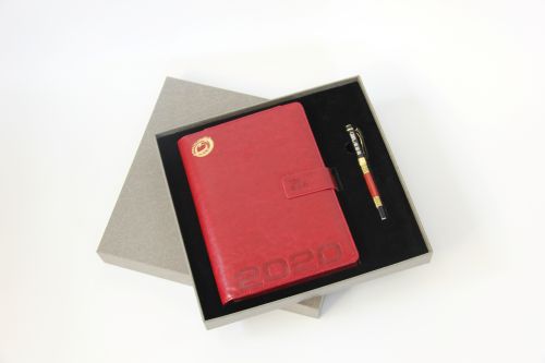 EPE珍珠棉內(nèi)襯vs傳統(tǒng)緩沖材料：核心優(yōu)勢對比指南