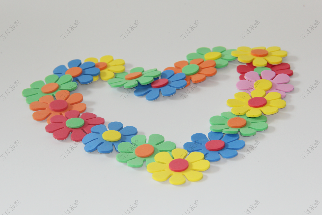 裝飾類EVA制品：色彩豐富與造型適配的文創(chuàng)方案