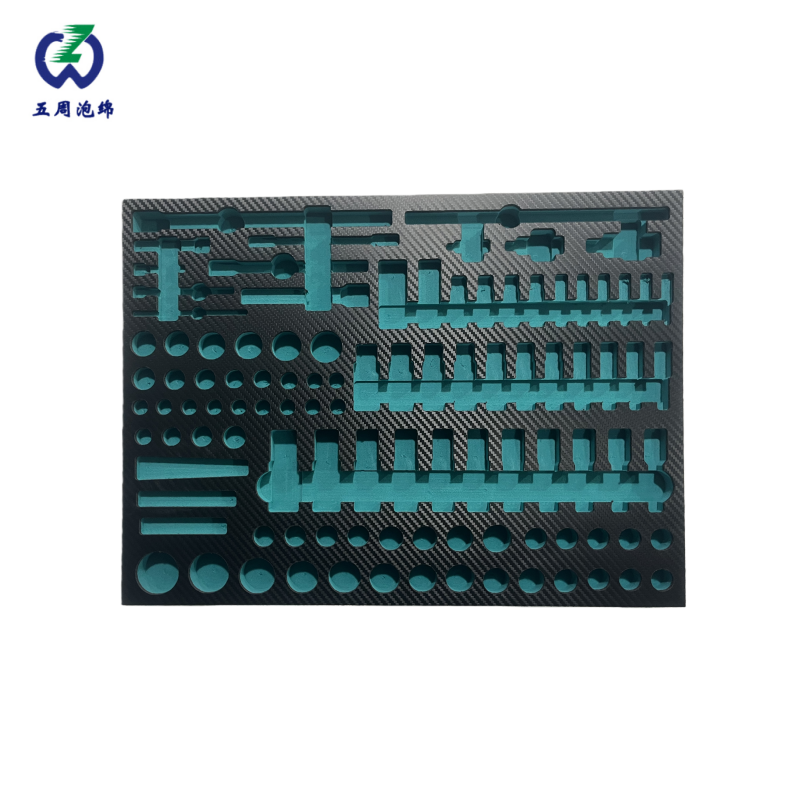 碳纖紋多格精密零件 EVA 內襯：多規(guī)格適配與高效分揀的工業(yè)方案