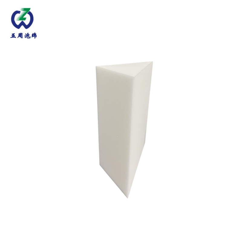 白色三角海綿內(nèi)襯：異形包裝的 “精準(zhǔn)填充解決方案”