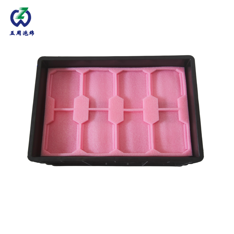 八工位粉色復合珍珠棉托盤：精密組件的周轉防護方案